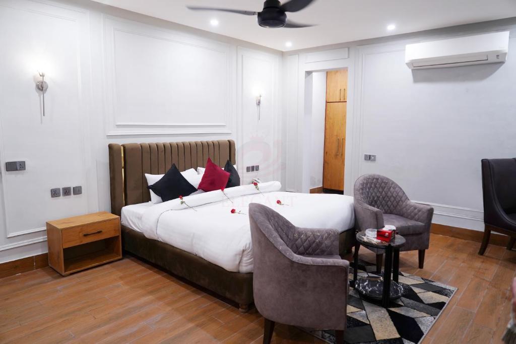 Family Suite - Image 2